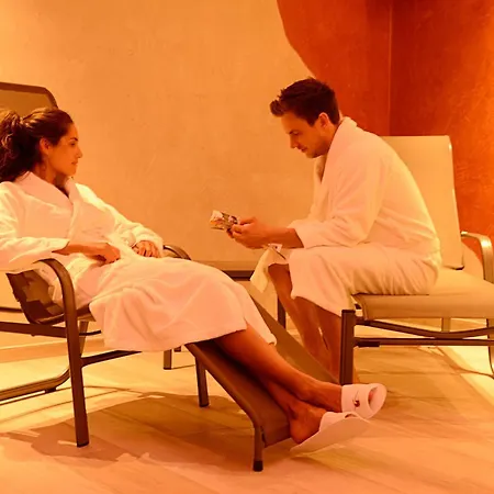 Hotel Rotes Einhorn **** 4*