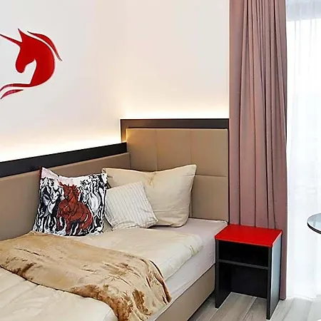 Hotel Rotes Einhorn **** 4*