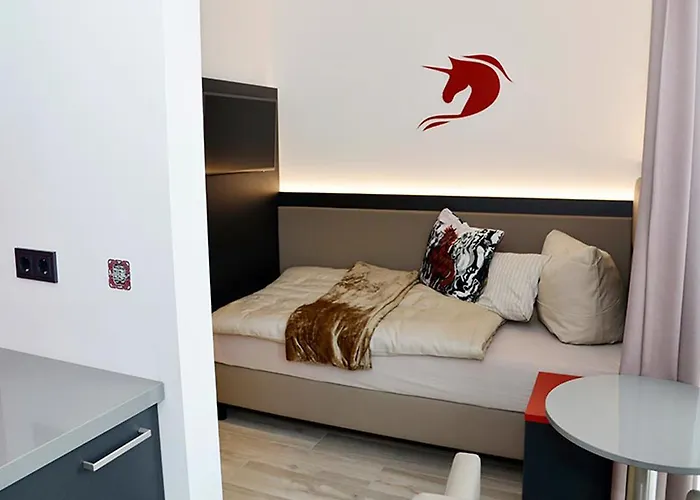 Rotes Einhorn **** Szálloda Düren - Eifel